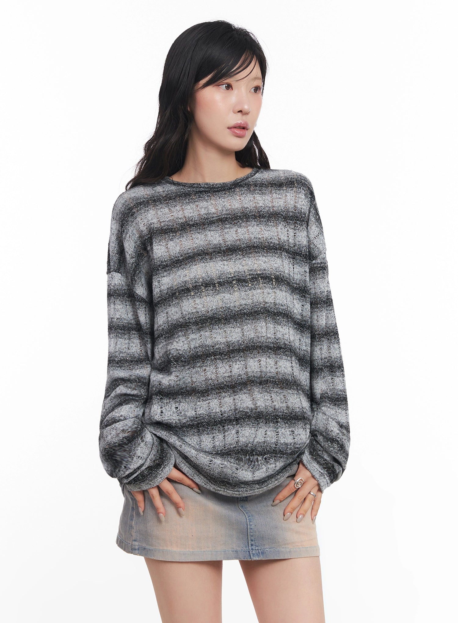 striped-knit-long-sleeve-pullover-ic503 / Gray