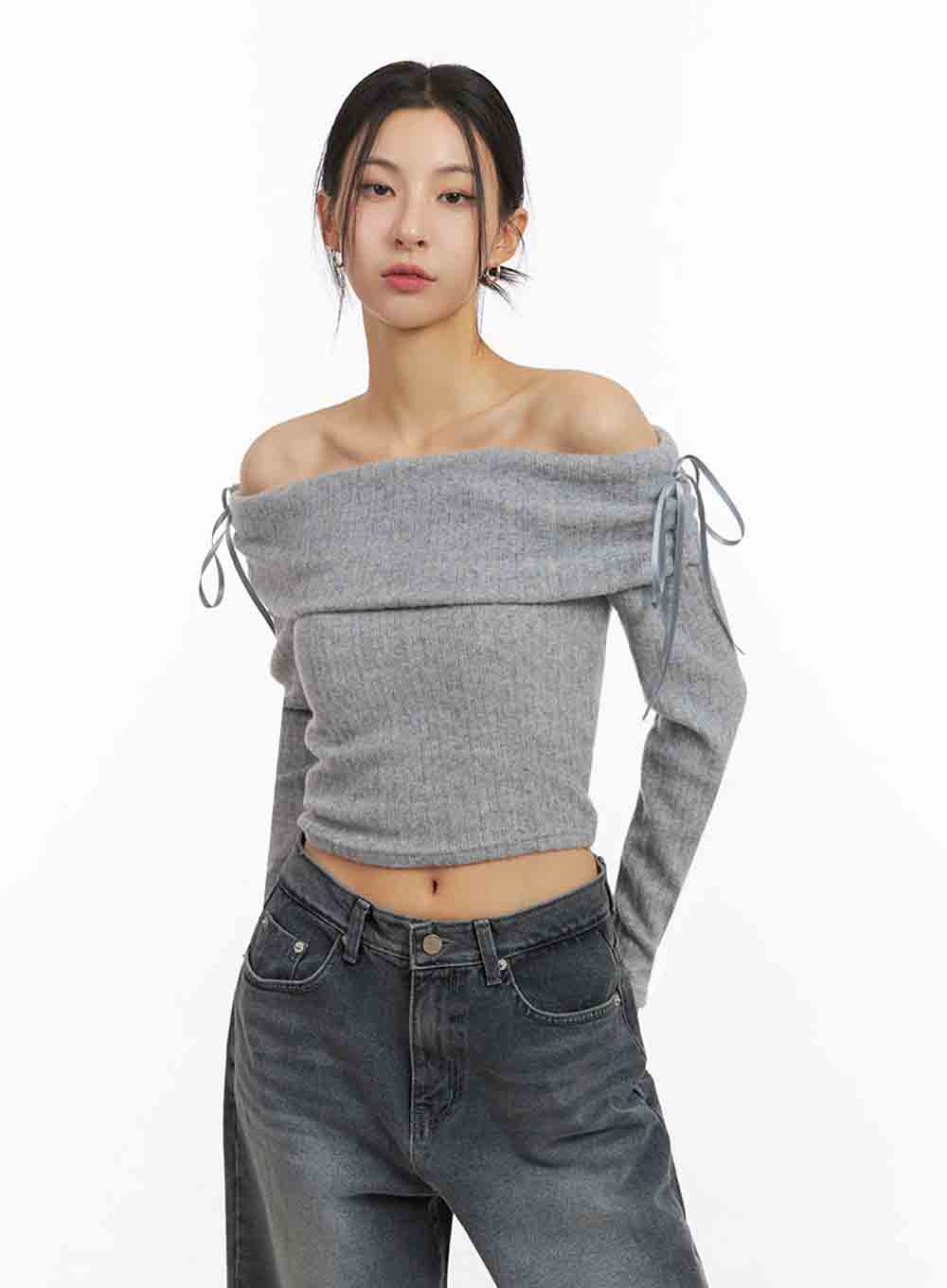 off-shoulder-slim-fit-ribbon-sweater-ij503 / Gray