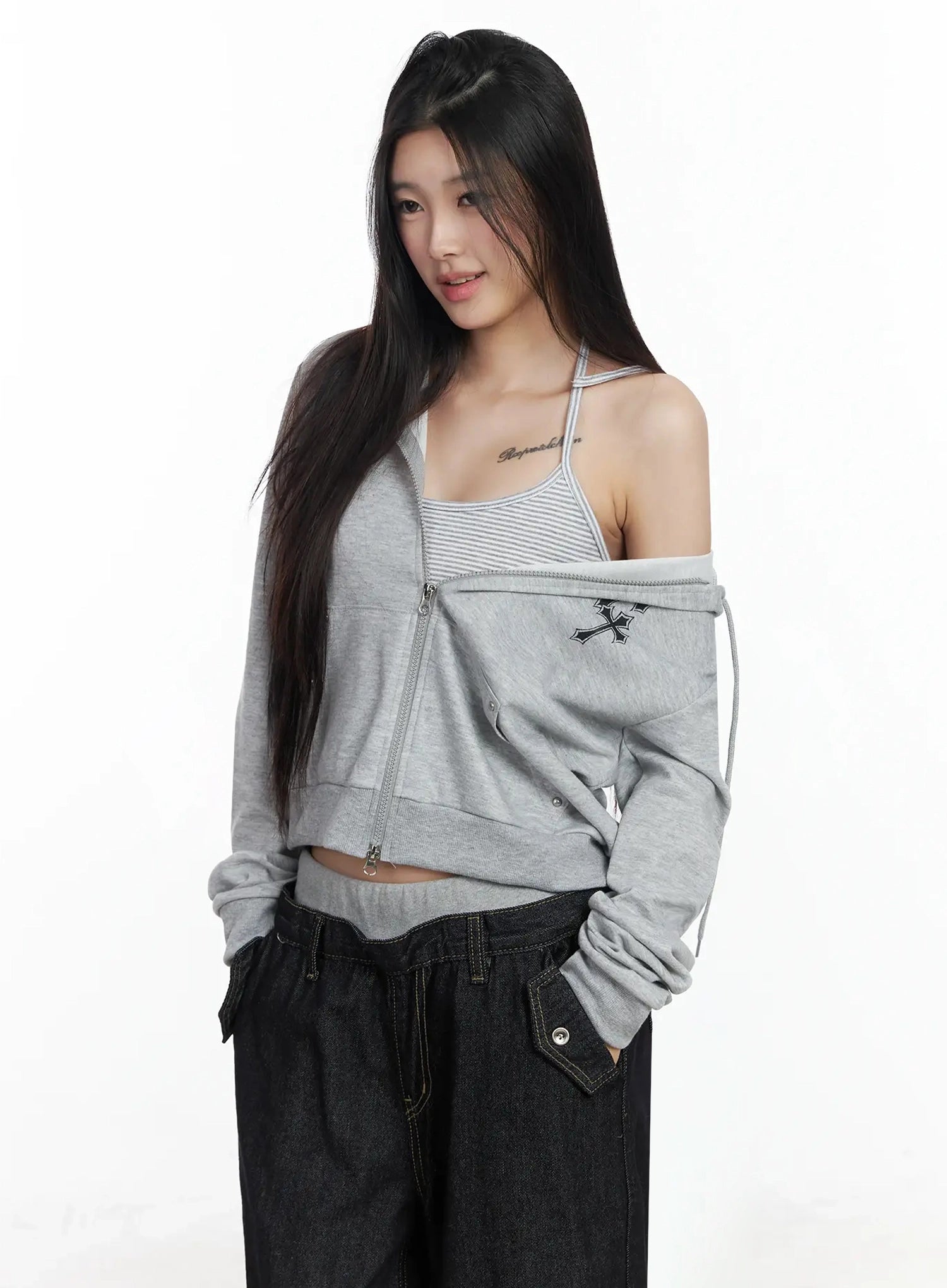 cross-graphic-zip-up-hoodie-im506 / Gray