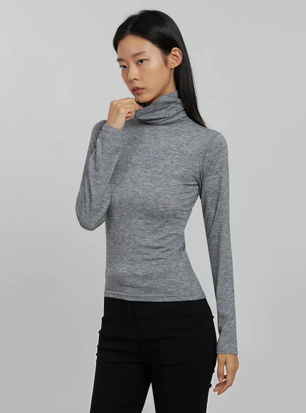 long-sleeve-slim-turtleneck-ij509 / Gray