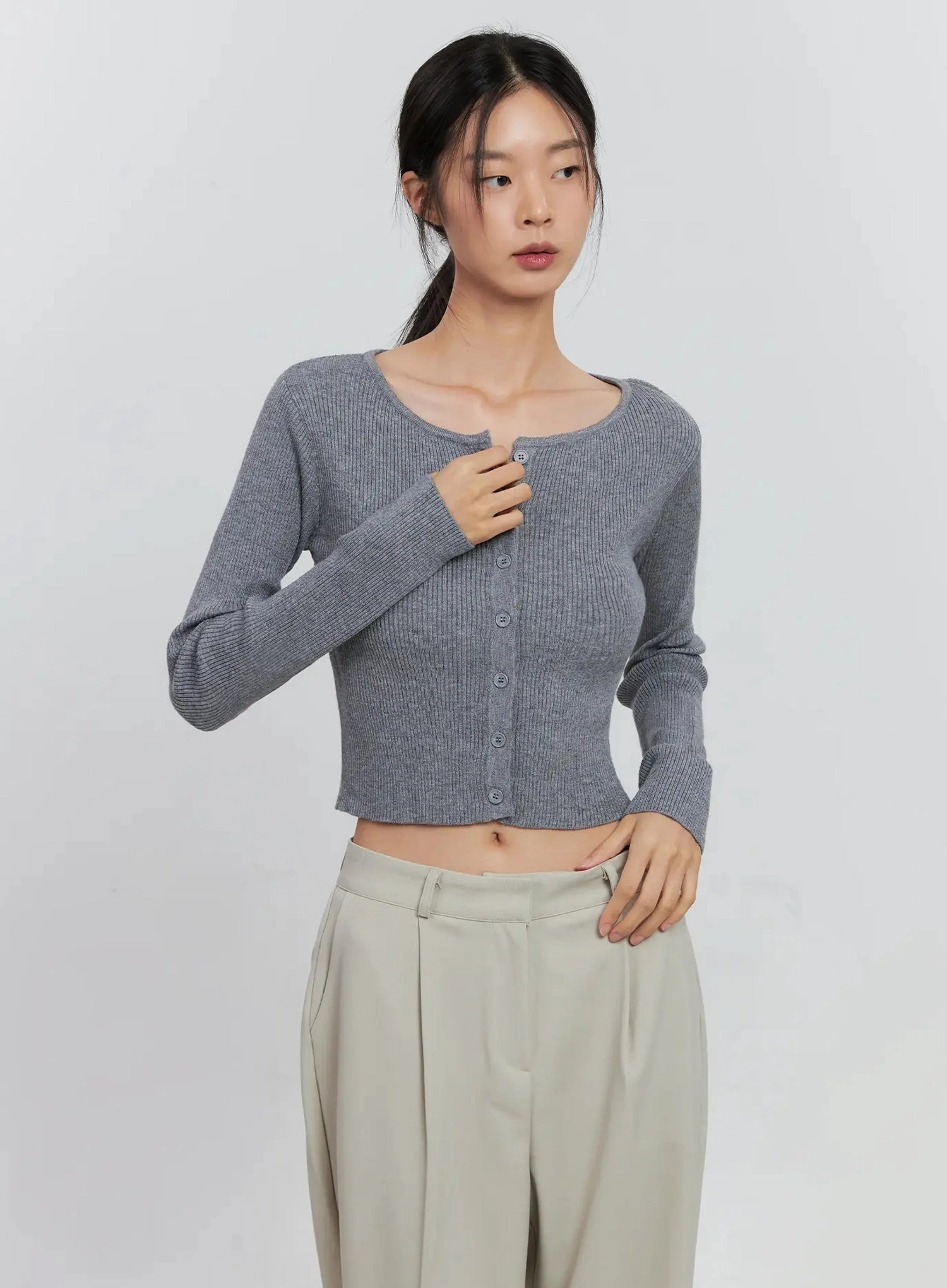 ribbed-button-up-cardigan-is516 / Gray