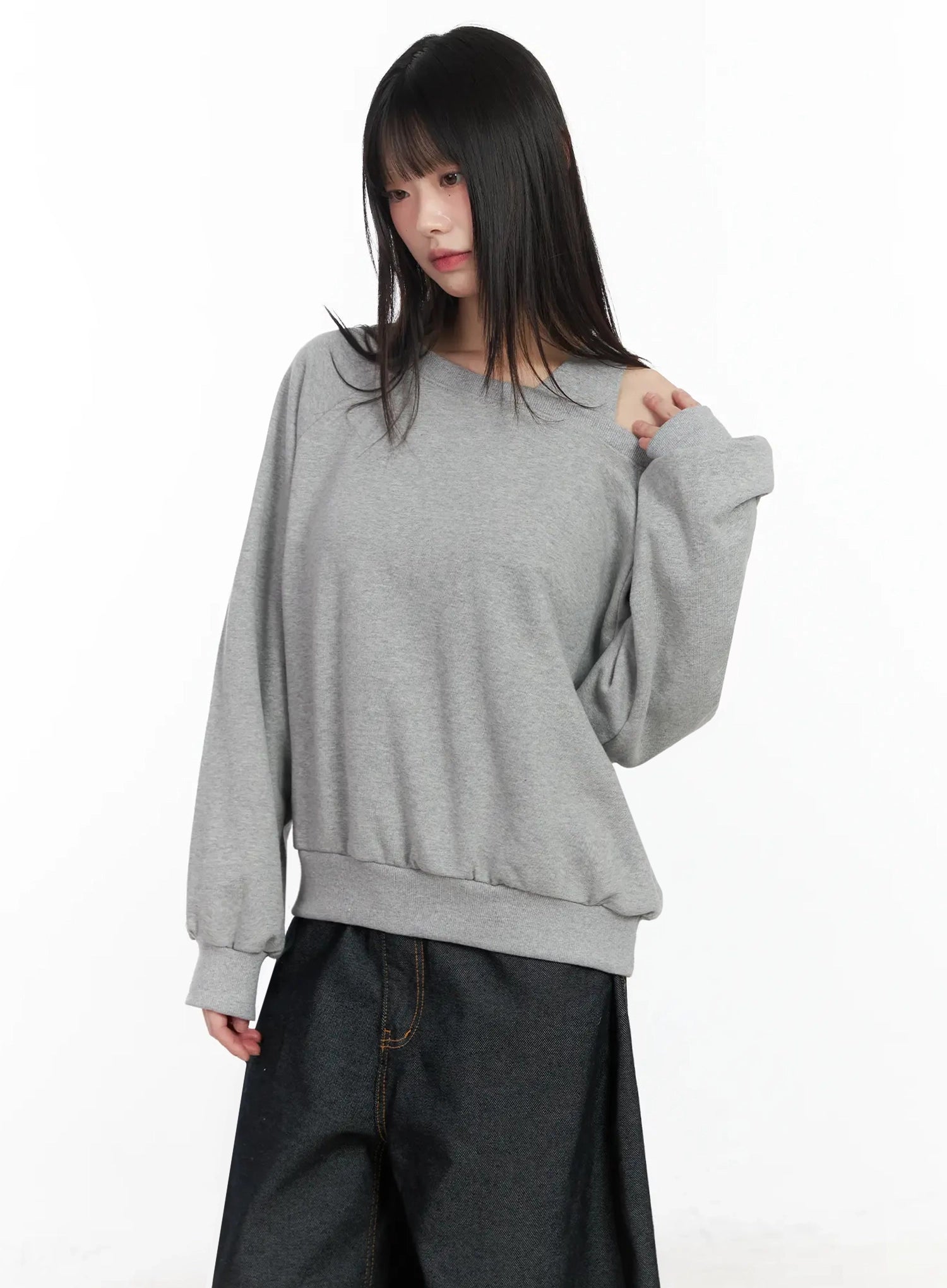 casual-asymmetric-sweatshirt-im523 / Gray