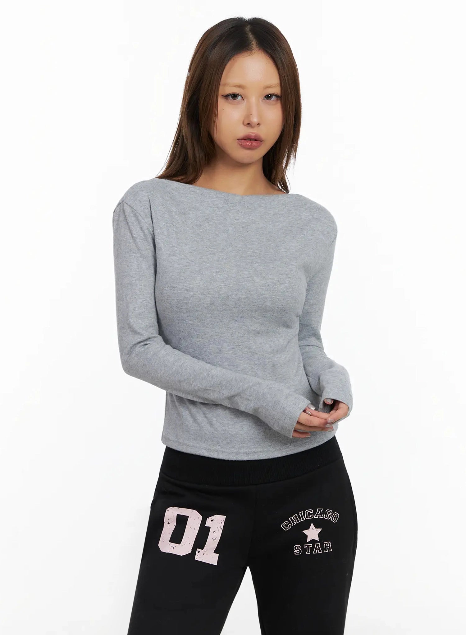 shirred-boat-neck-top-in528 / Gray