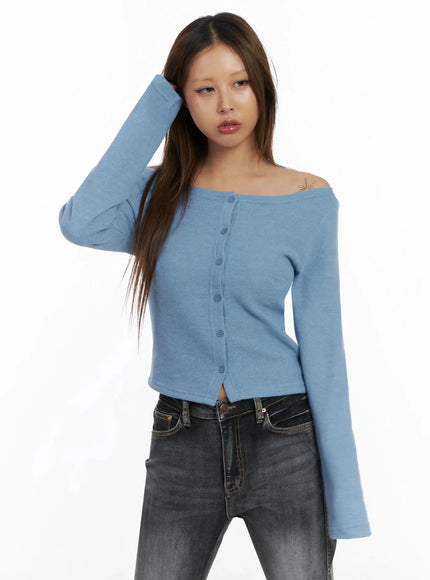 button-off-shoulder-cardigan-id503 / Light blue
