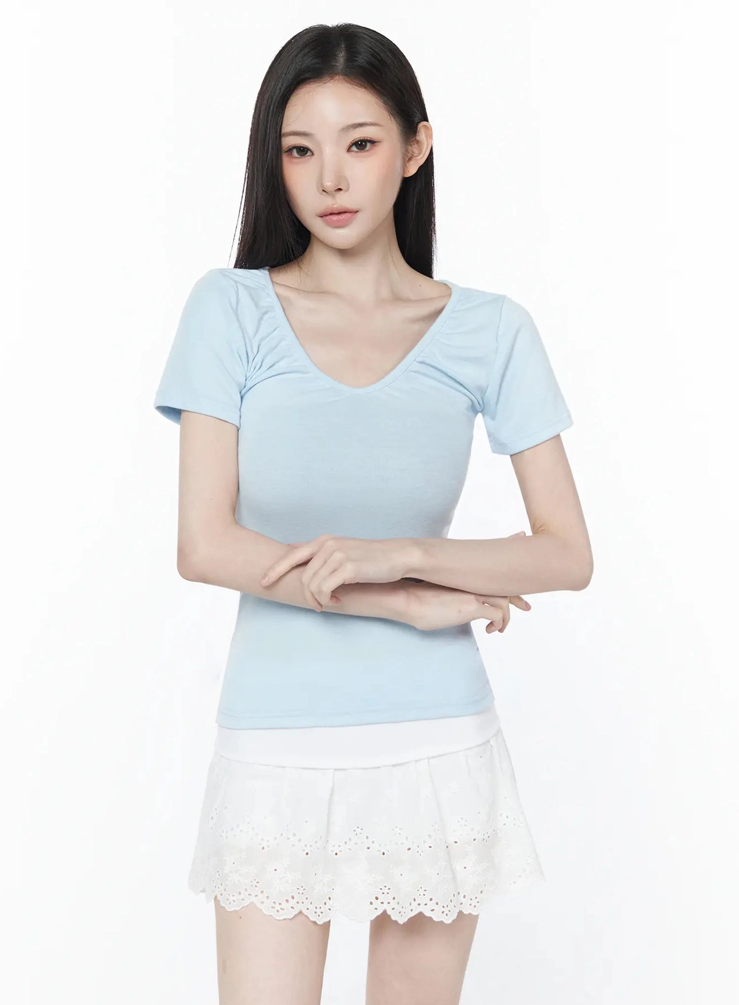 v-neck-ruched-top-iu512 / Light blue