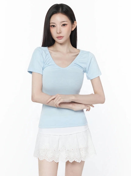 v-neck-ruched-top-iu512 / Light blue