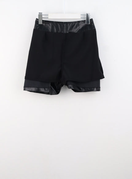 faux-leather-cutout-mini-skirt-is319