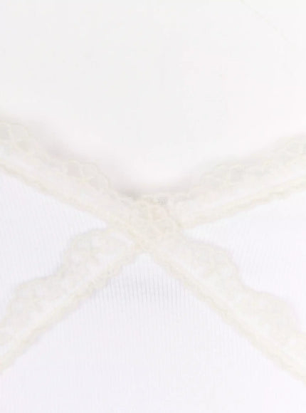 lace-trim-cami-iu512