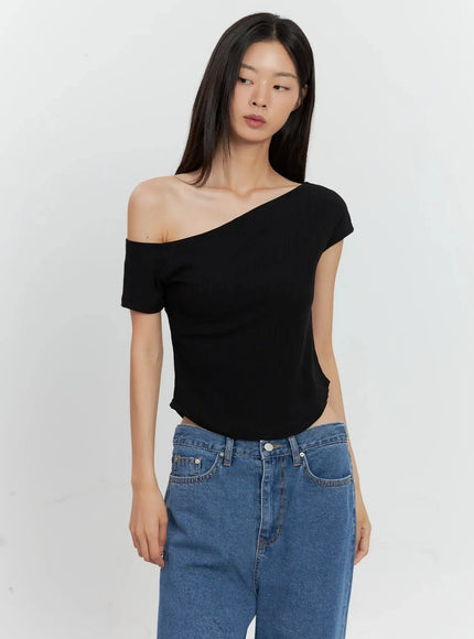 asymmetric-ribbed-short-sleeve-il528 / Black