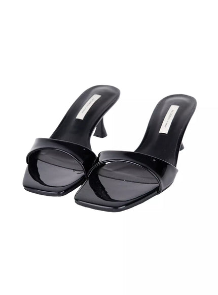 chic-metallic-mule-sandals-iu518 / Black