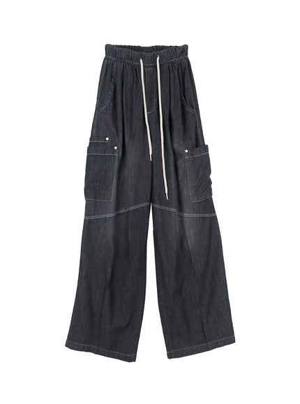 mens-rivet-detail-wide-jeans-il517 / Black