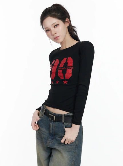 retro-style-graphic-long-sleeve-top-if502 / Black