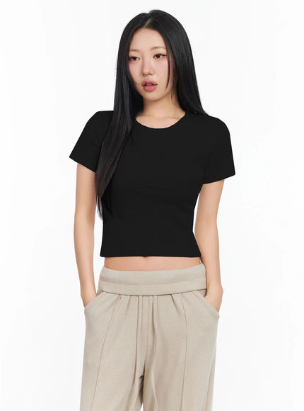 cropped-slim-fit-tee-ia507 / Black