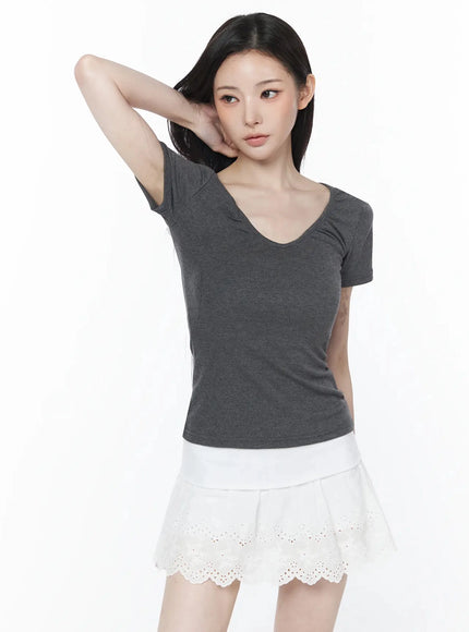 v-neck-ruched-top-iu512 / Dark gray