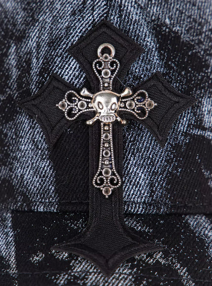 pearl-cross-grunge-style-cap-iu518