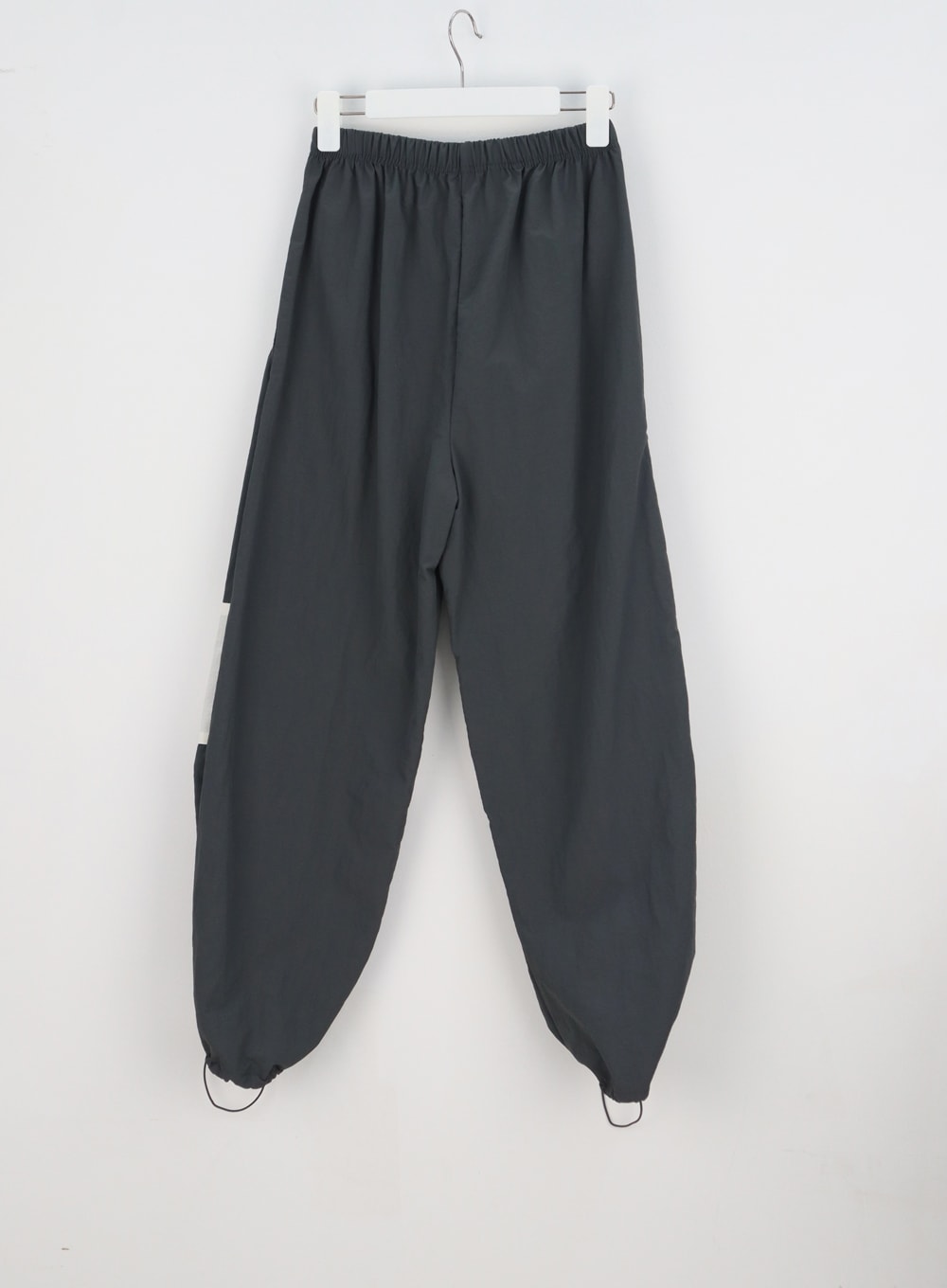 Puma Men's Nylon Track Pant (84746375, Black, Xs) : Amazon.in: Clothing &  Accessories