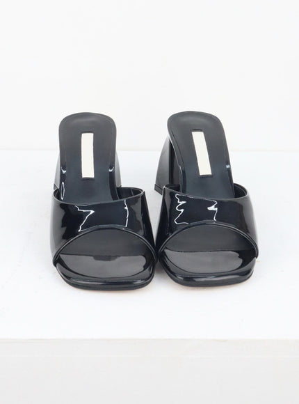 heel-sandals-iu329