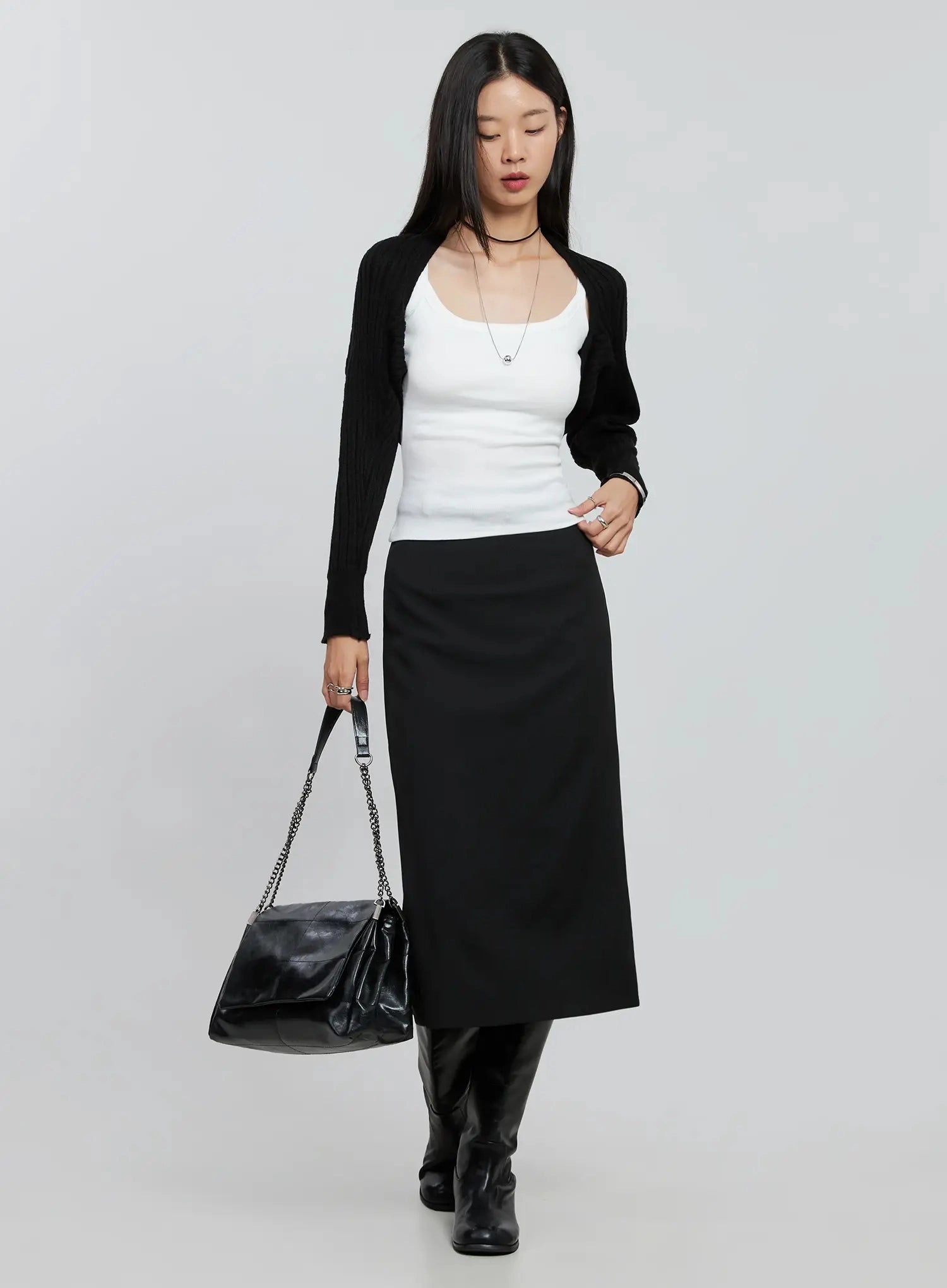 ribbed-knit-bolero-in507 / Black