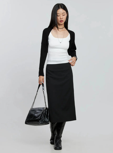 ribbed-knit-bolero-in507 / Black