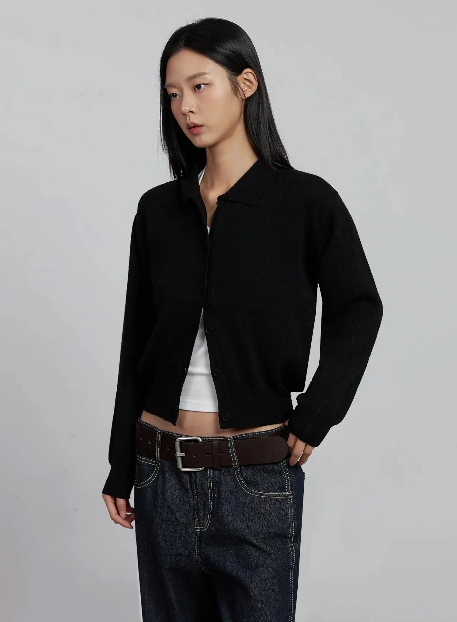 classic-collar-knit-cardigan-im520 / Black