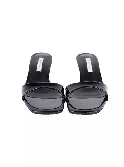 chic-metallic-mule-sandals-iu518