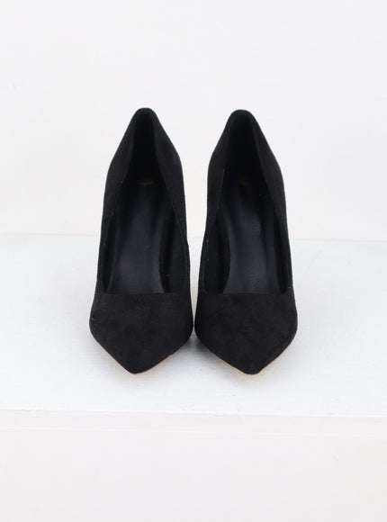 suede-pumps-is322