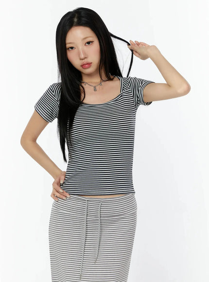 striped-short-sleeve-tee-iu522 / Black