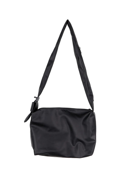 minimalist-faux-leather-bag-io523