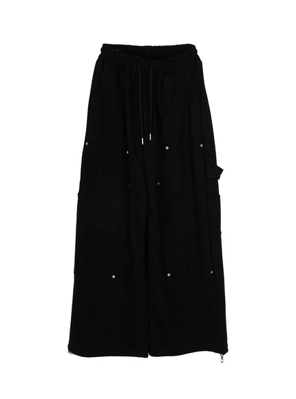 mens-relaxed-fit-cargo-sweatpants-black-iu508