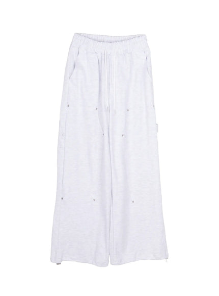 mens-relaxed-fit-cargo-sweatpants-light-gray-iu508