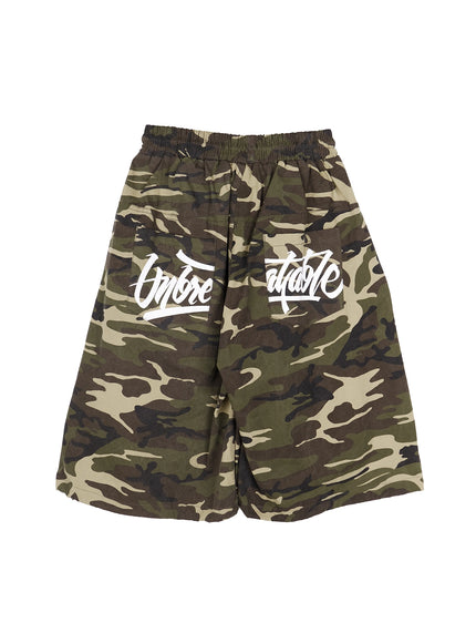 mens-camo-bermuda-shorts-iy514