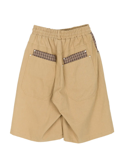 mens-plaid-pocket-bermuda-shorts-beige-iu518