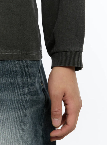 mens-camo-star-patch-sweatshirt-im503