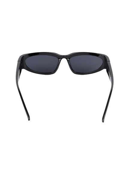 futuristic-chic-sunglasses-io517