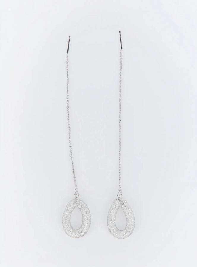 LEWKIN Hadrian Earring IU503 in silver, flat product shot showing full pair, long threader chain with open teardrop mesh pendants.