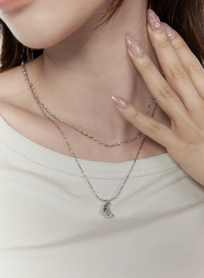 Brioche Croissant Necklace IL522