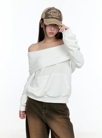 off-shoulder-pocket-sweatshirt-cs517