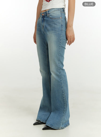 washed-bootcut-jeans-cu428