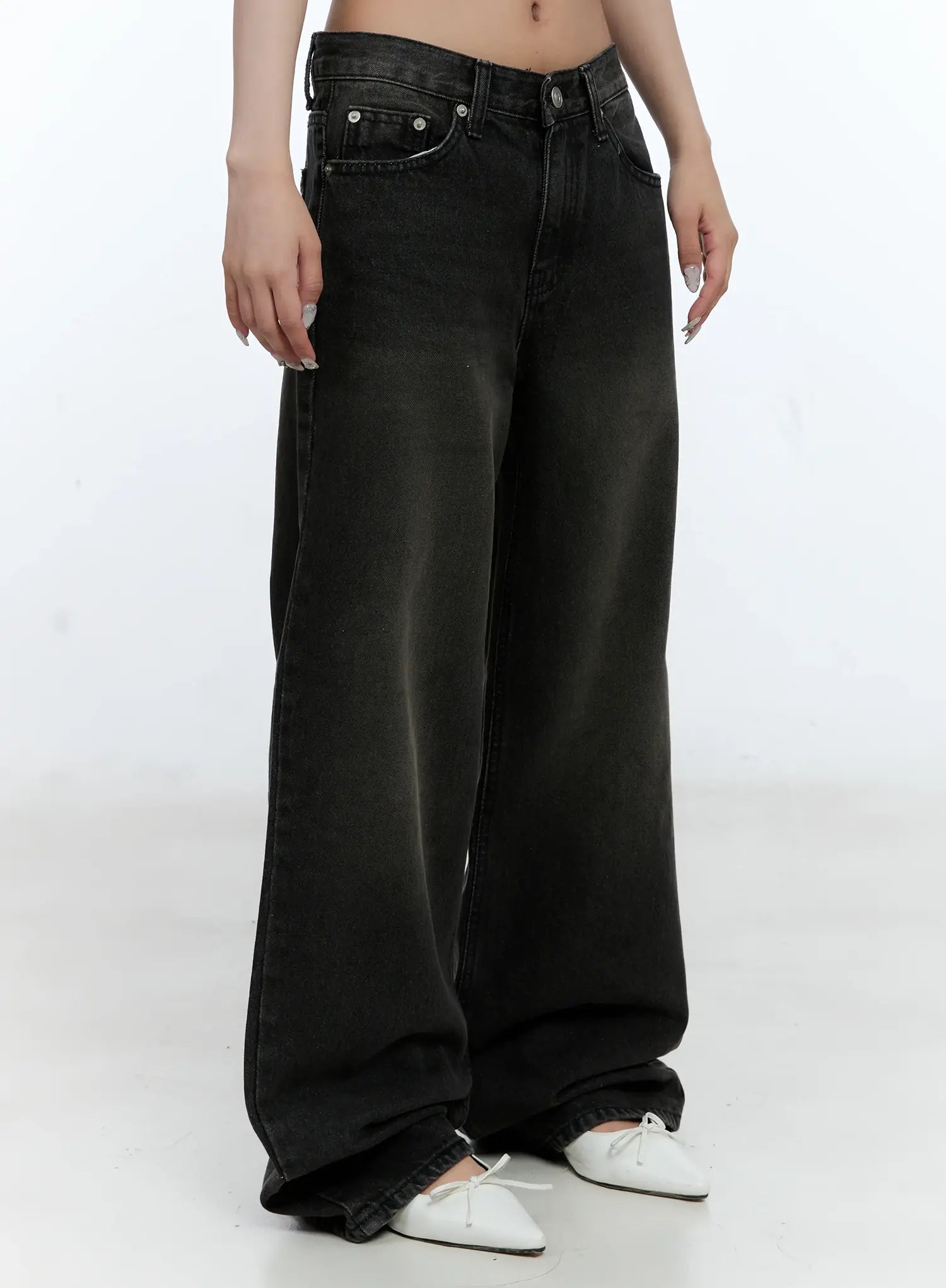 eunhee-wide-leg-flare-denim-jeans-cl530