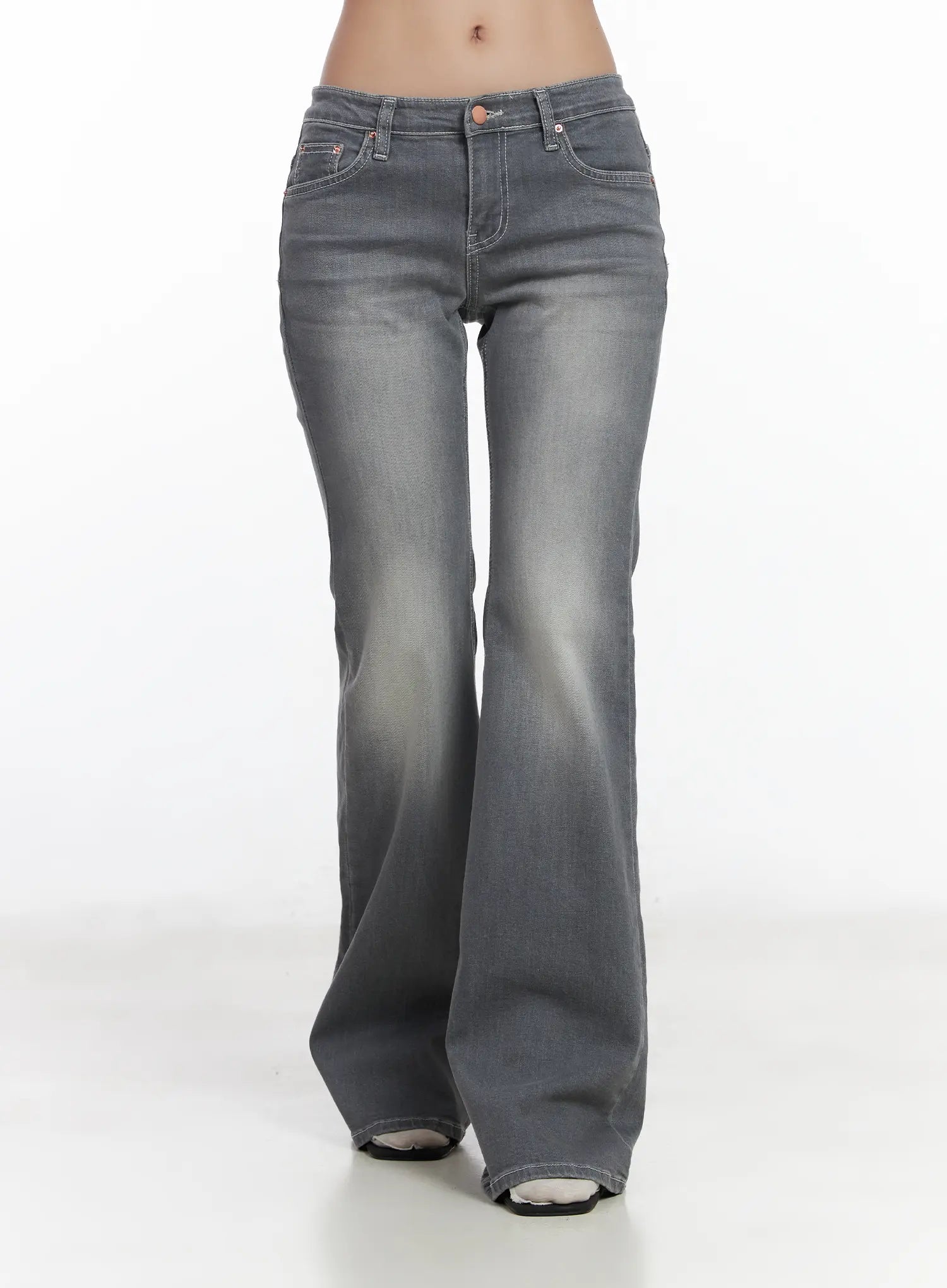 yuki-loose-fit-washed-bootcut-flared-jeans-cj530