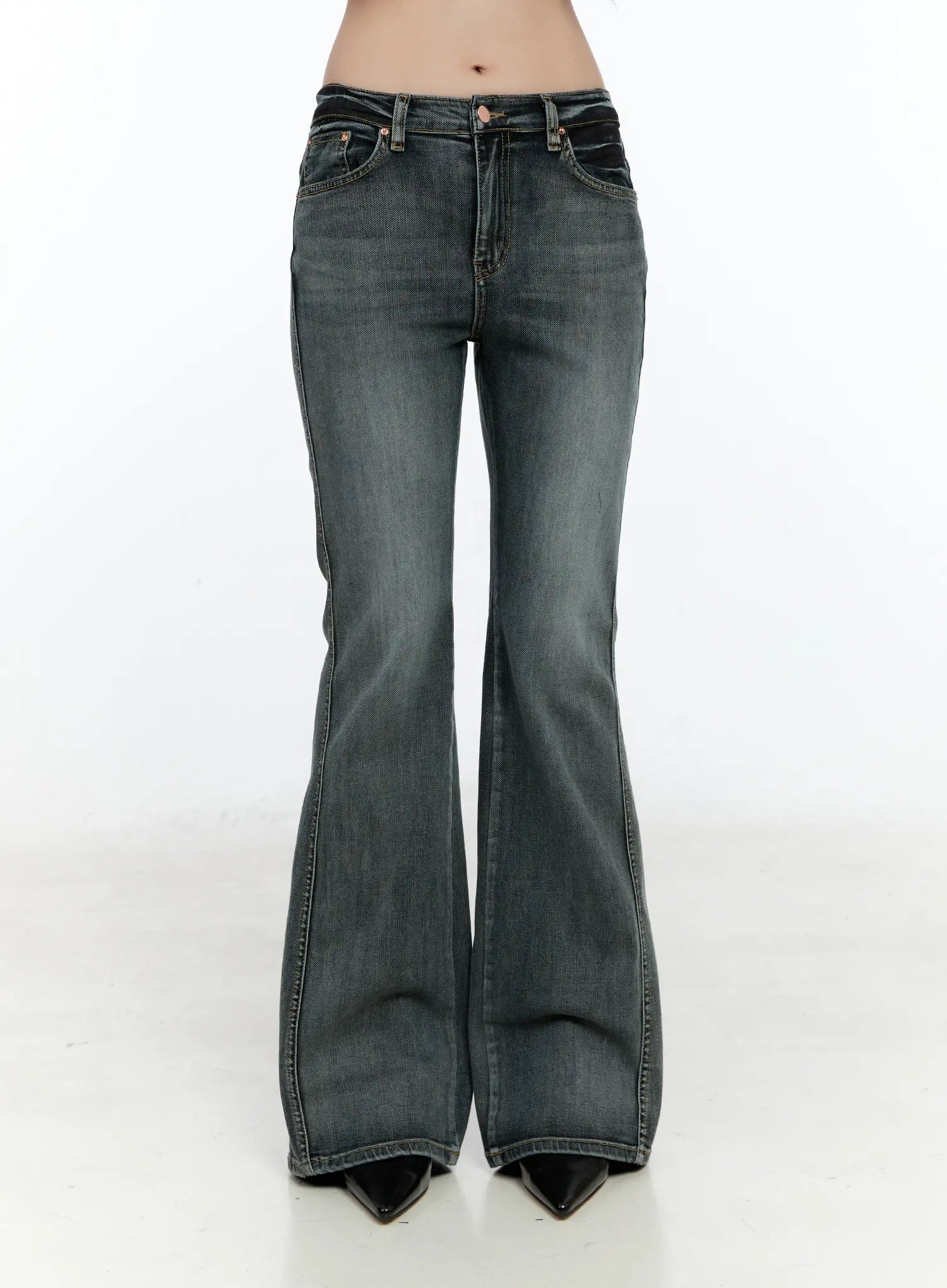 Judith Washed Bootcut Jeans CN517 in blue, straight-on full-length front shot on model, clean bootcut silhouette, washed grey denim, mid-rise waist, long inseam, black pointed heels.