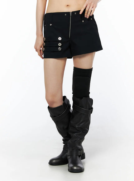 diagonal-zip-accent-shorts-cu511