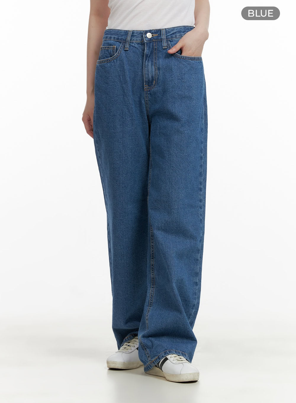Blue Straight Leg Jeans CY428 in blue, front three-quarter shot on model, wide-fit washed cotton denim with 5-pocket design and button closure, white sneakers.