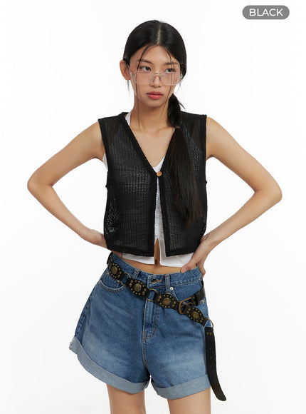 v-neck-buttoned-crop-linen-vest-ca423