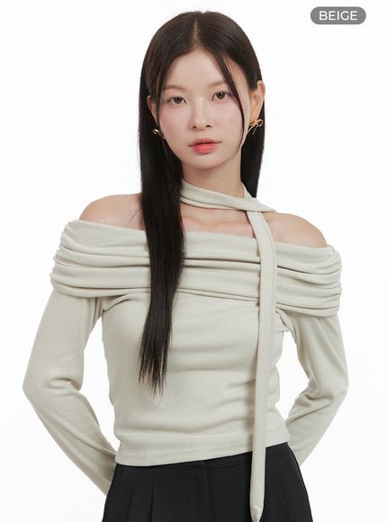 off-shoulder-crop-top-with-scarf-og416