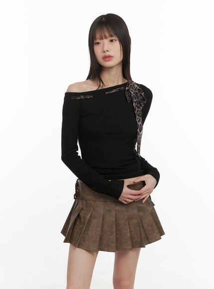 one-shoulder-slim-fit-top-with-leopard-scarf-cd426