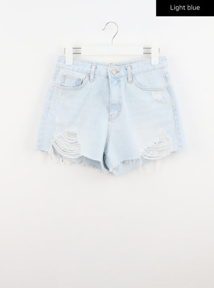 ripped-light-denim-shorts-cl303