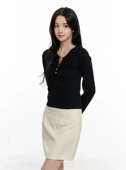 buttoned-crop-long-sleeve-top-co524