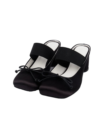 black-ribbon-sandals-cm525