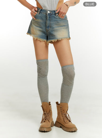 destroyed-hem-denim-shorts-cu421